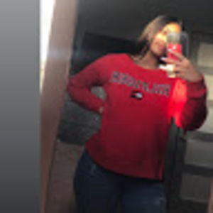 Meet your Posher, Anayeli